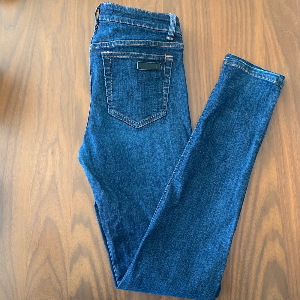 Joe’ s Jeans